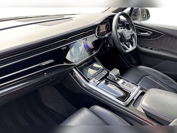 Used Audi Q7 2021 for sale - 79486750: Photo