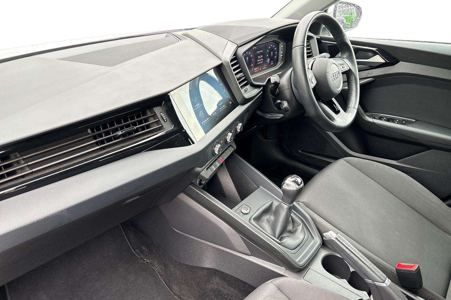 Used Audi A1 2021 for sale - 76016266: Photo 2