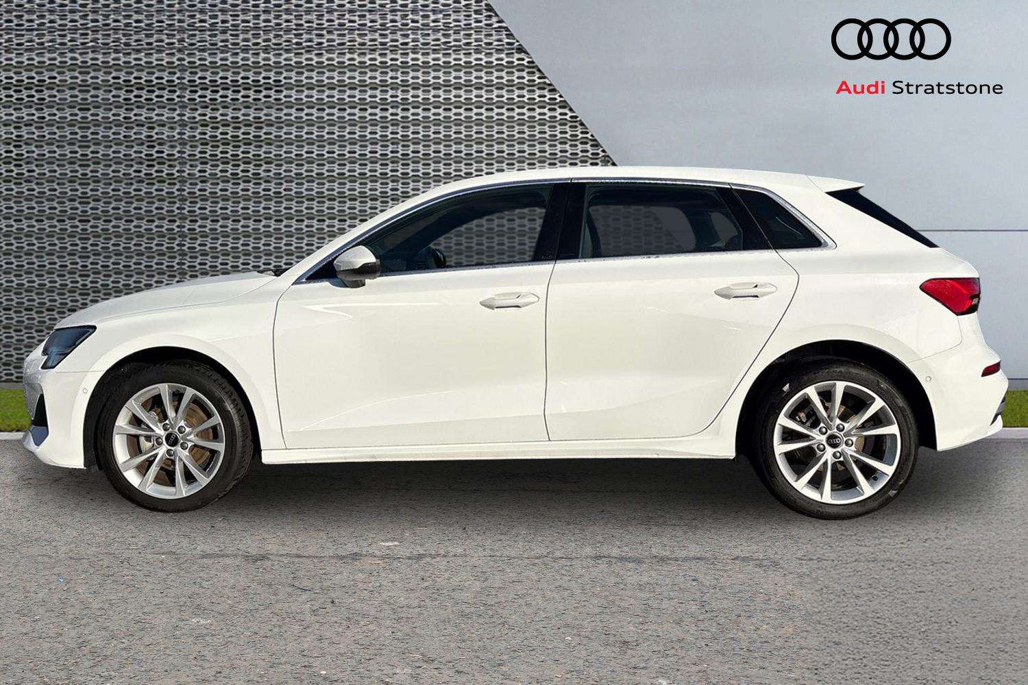 Used Audi A3 2024 for sale - 76442455: Photo 8