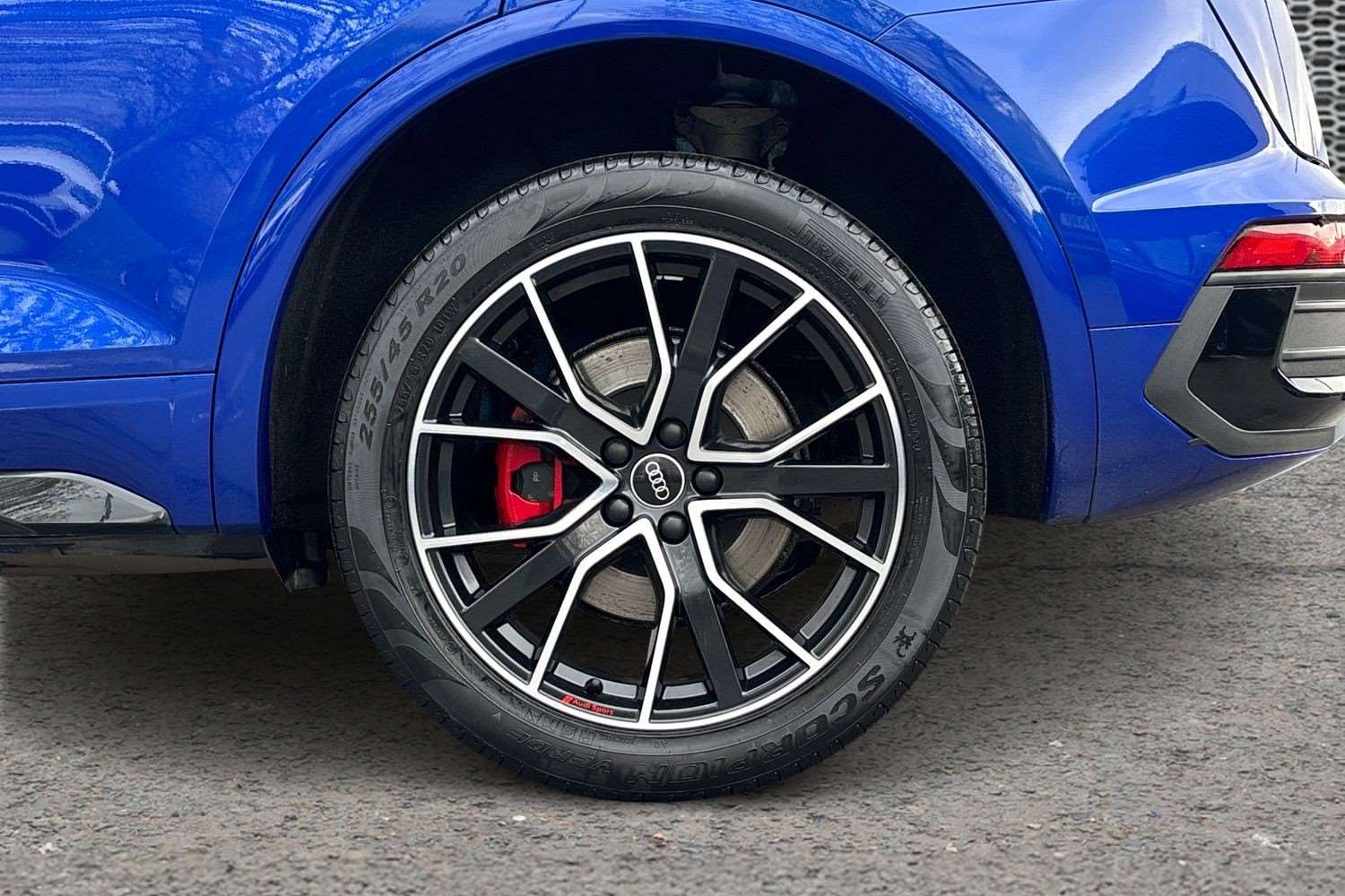 Used Audi Q5 2023 for sale - 76442494: Photo 10