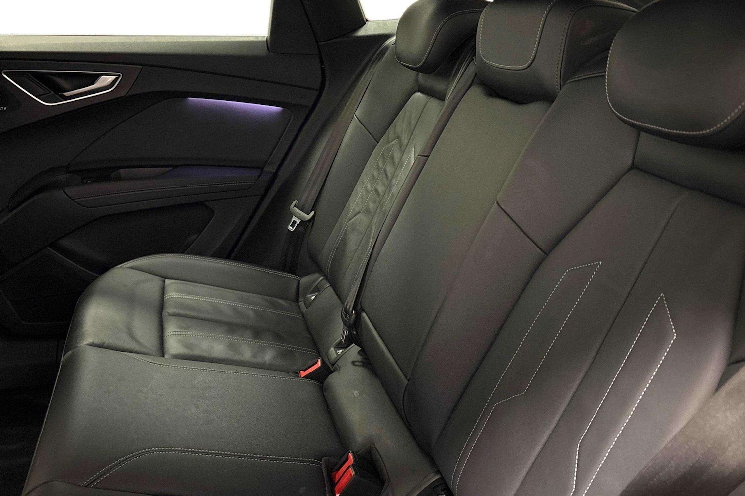 Used Audi Q4 e-tron 2021 for sale - 77553157: Photo 7