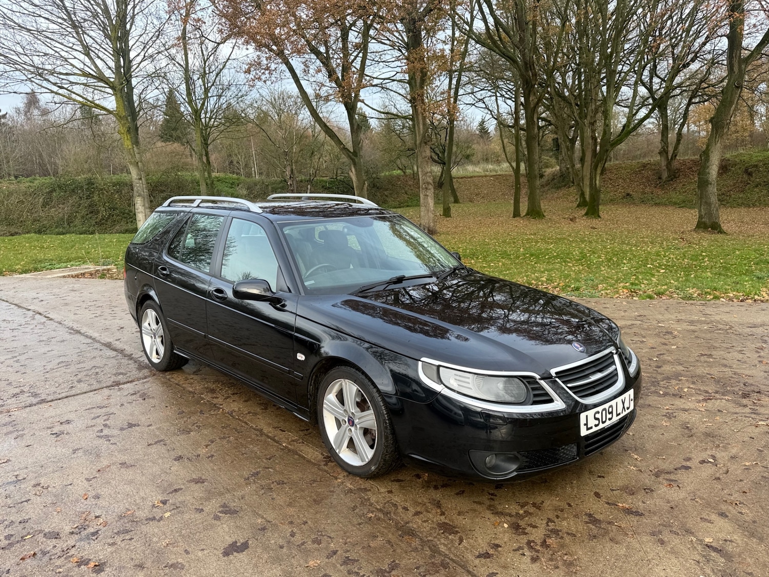 Used Saab 9-5 2009 for sale - 76924708: Photo 1