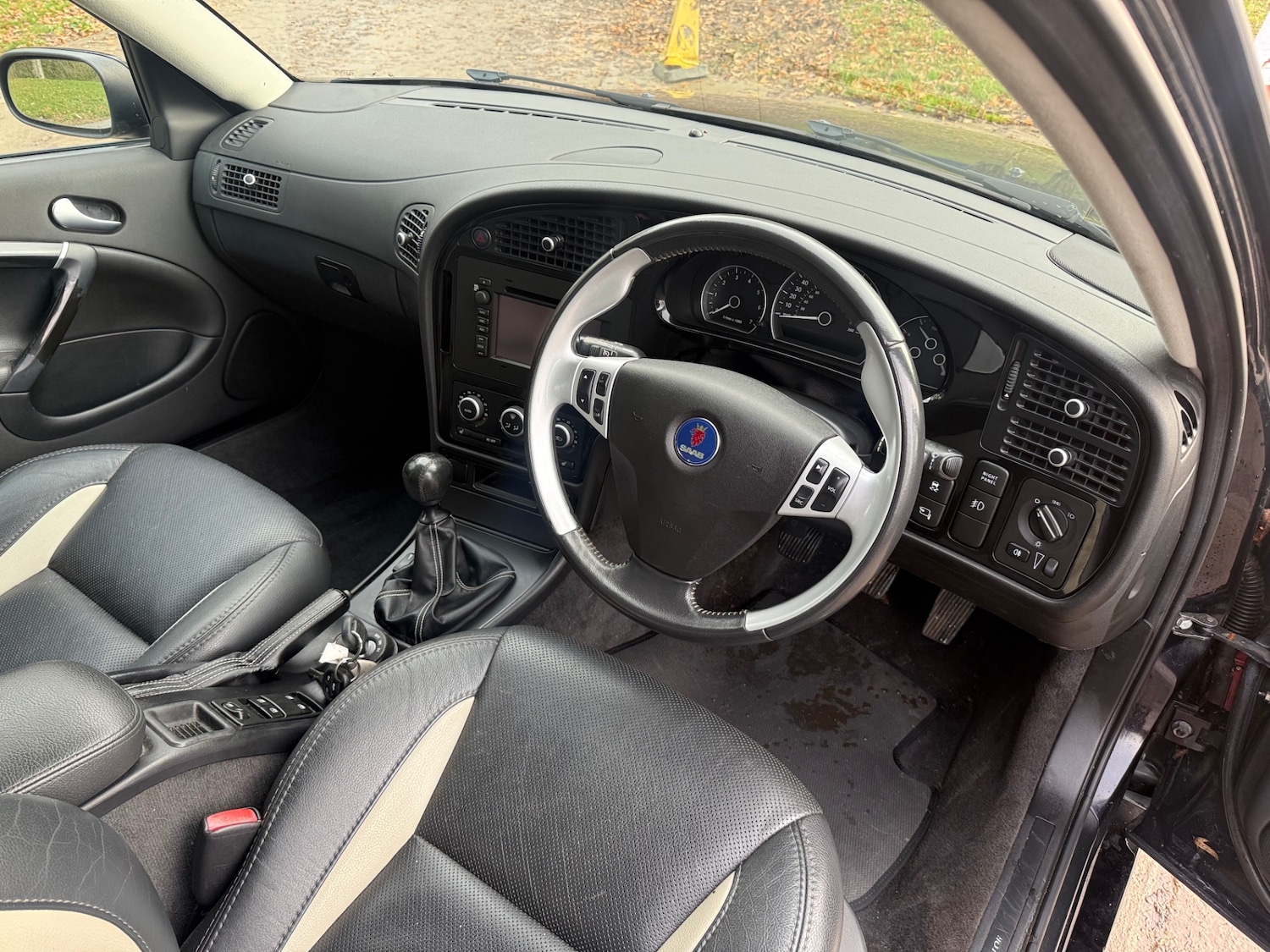 Used Saab 9-5 2009 for sale - 76924708: Photo 10