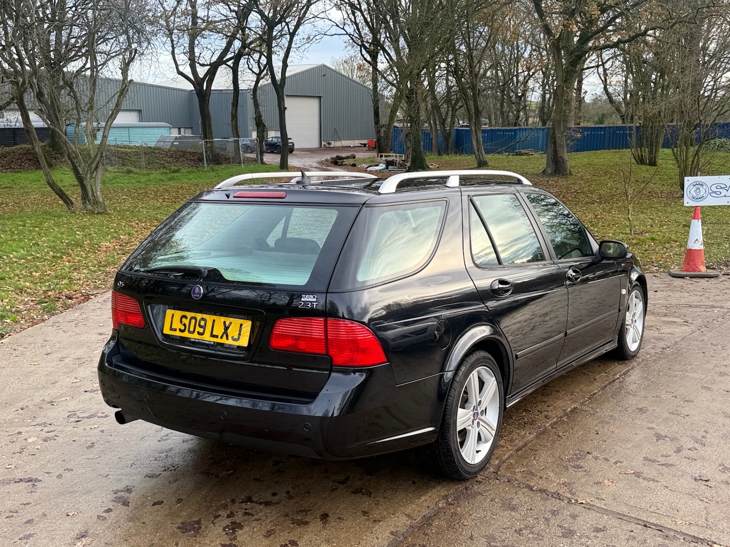 Used Saab 9-5 2009 for sale - 76924708: Photo 14