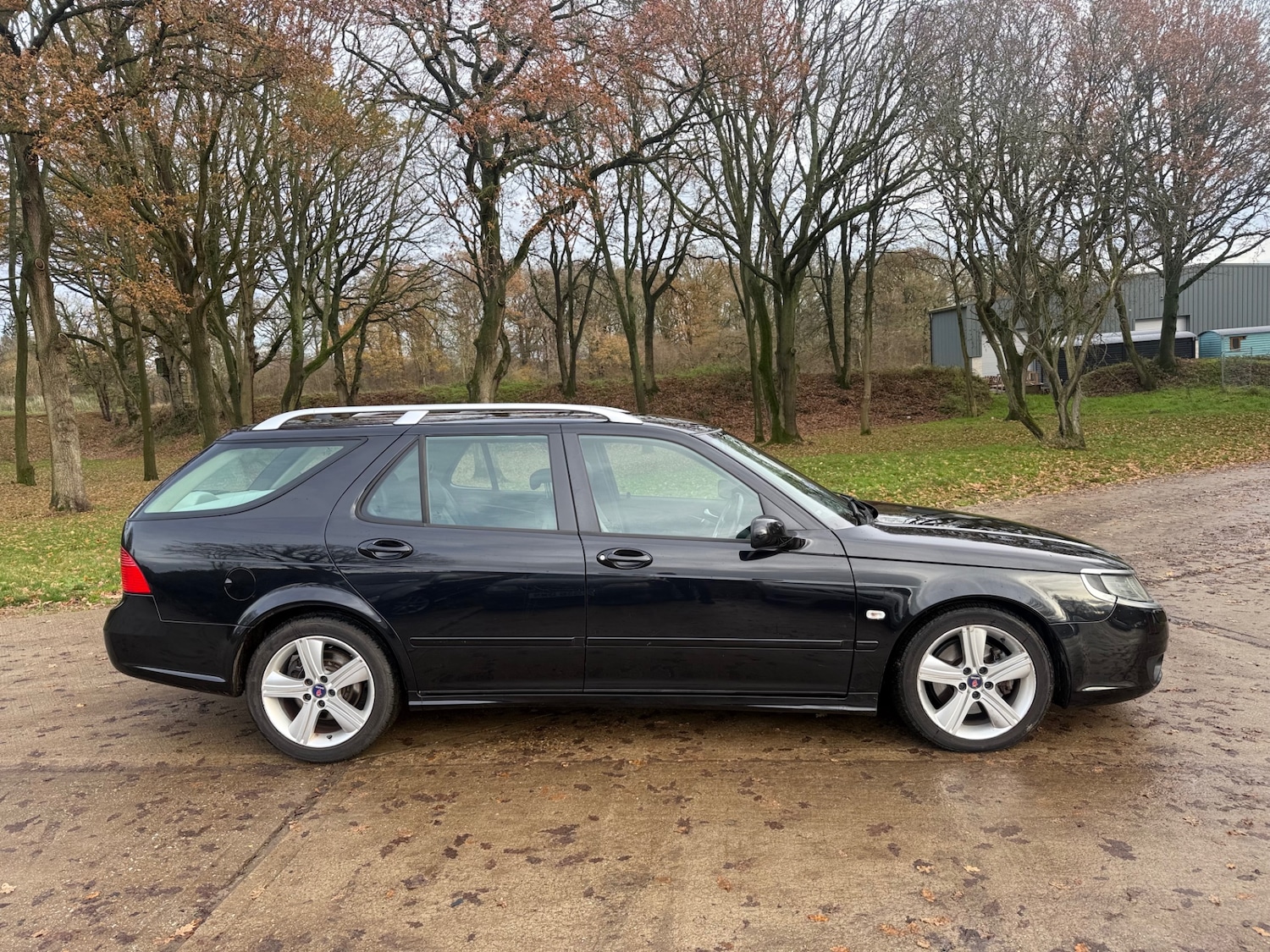 Used Saab 9-5 2009 for sale - 76924708: Photo 8