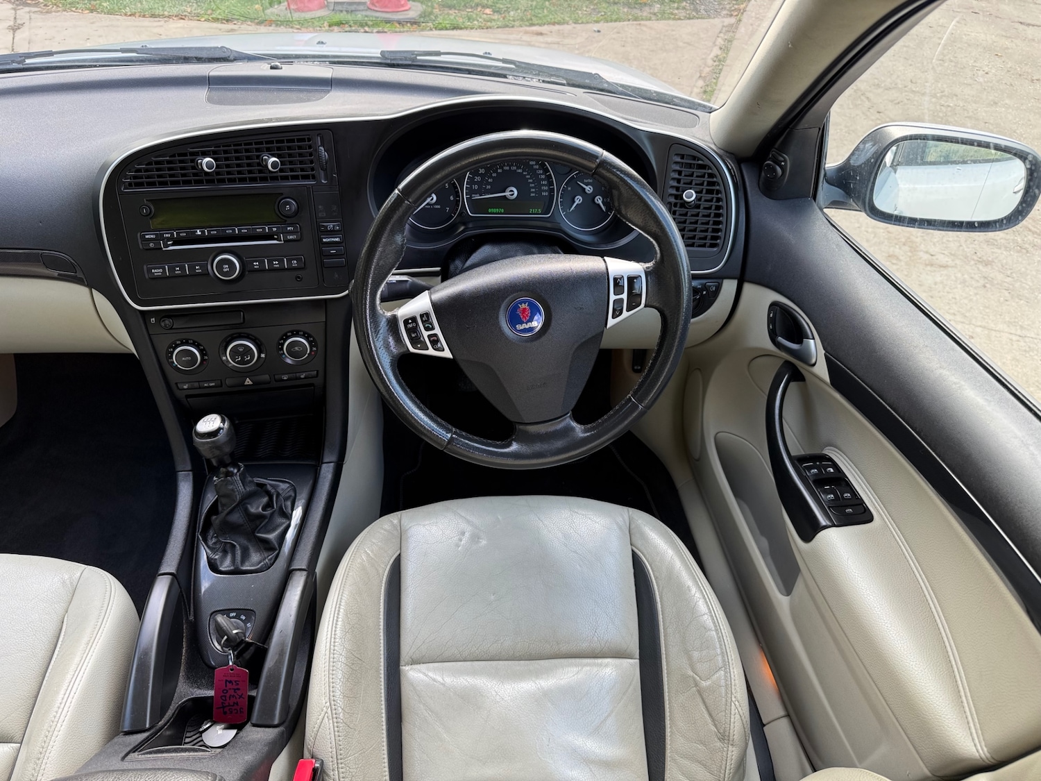 Used Saab 9-3 2009 for sale - 76339323: Photo 14