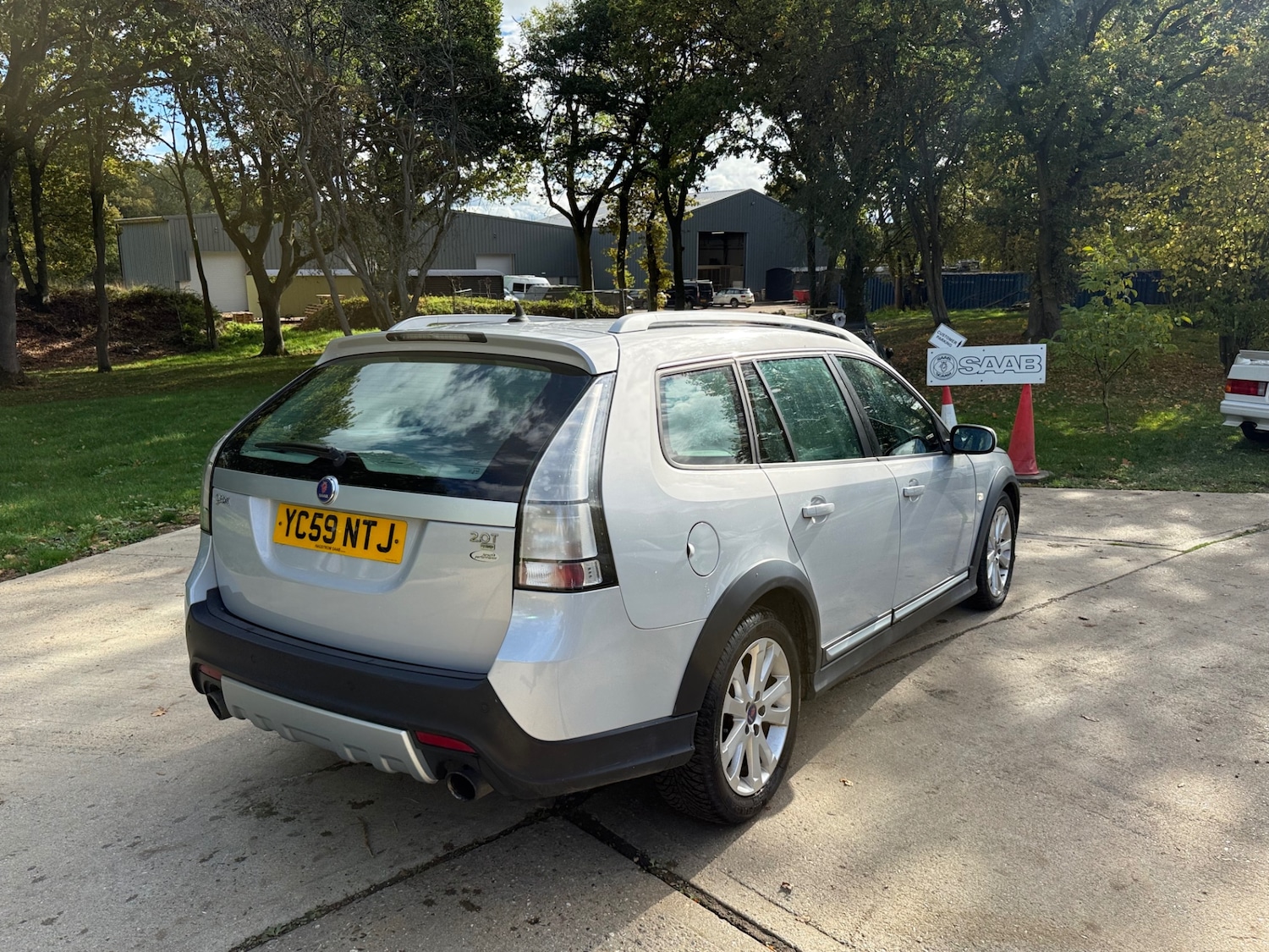 Used Saab 9-3 2009 for sale - 76339323: Photo 21