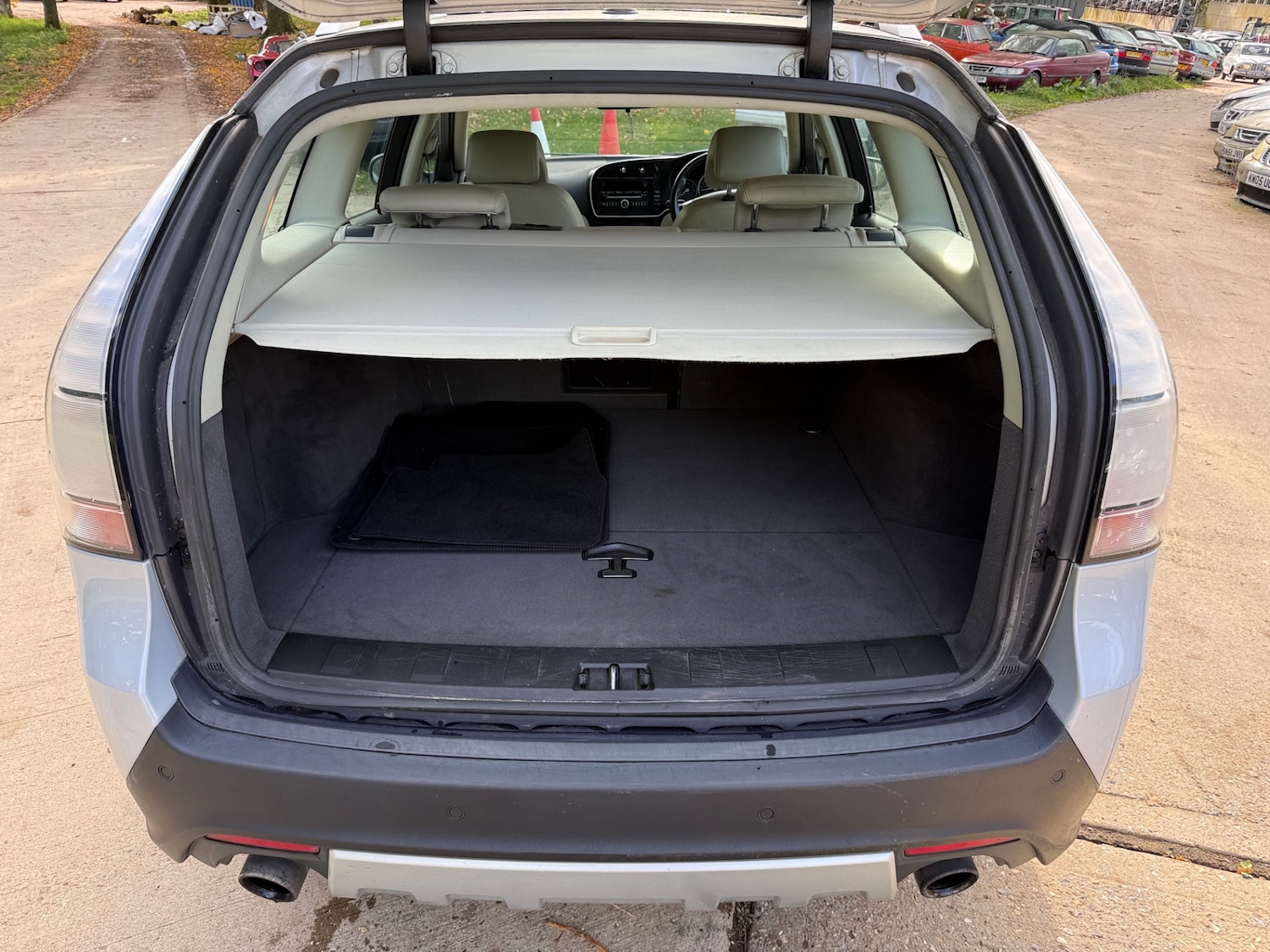 Used Saab 9-3 2009 for sale - 76339323: Photo 27