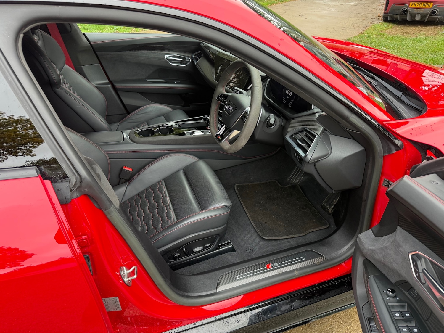 Used Audi RS e-tron GT 2023 for sale - 76268696: Photo 10