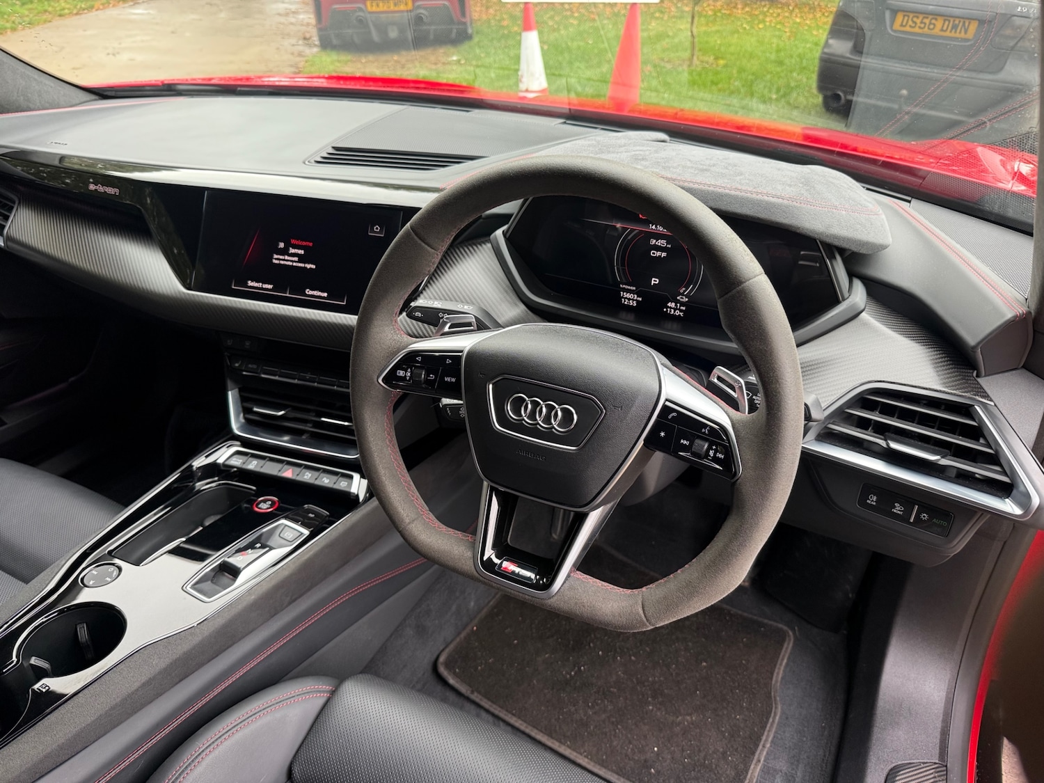 Used Audi RS e-tron GT 2023 for sale - 76268696: Photo 12
