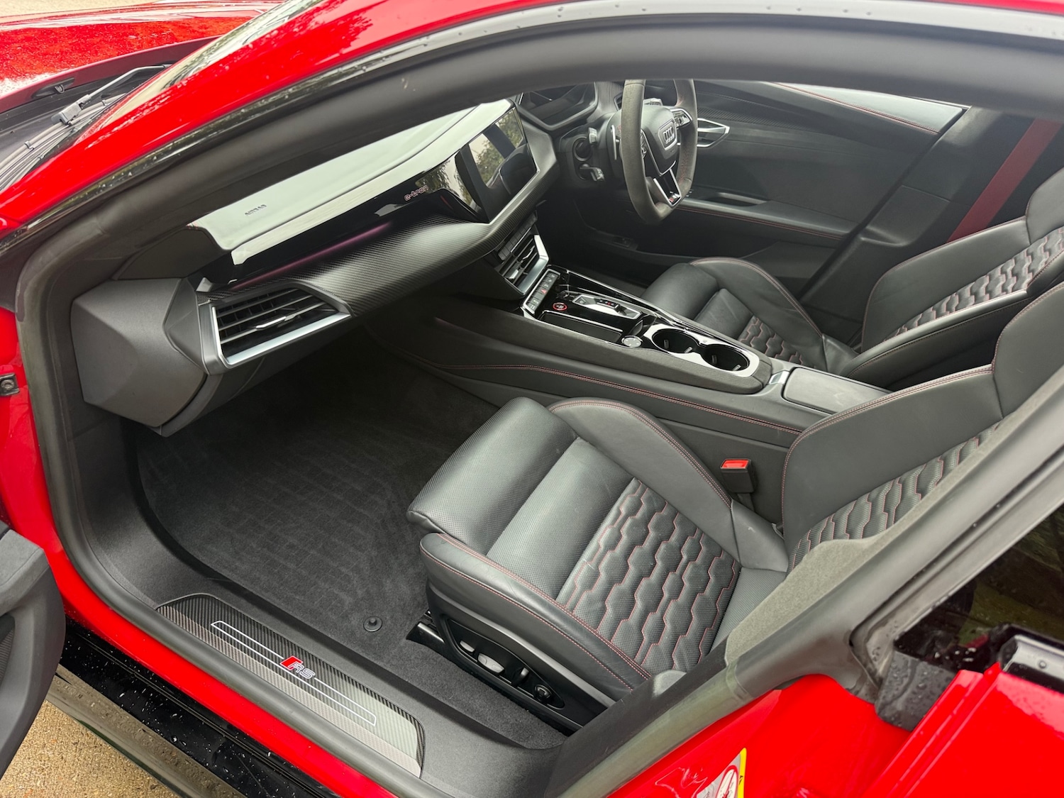 Used Audi RS e-tron GT 2023 for sale - 76268696: Photo 13