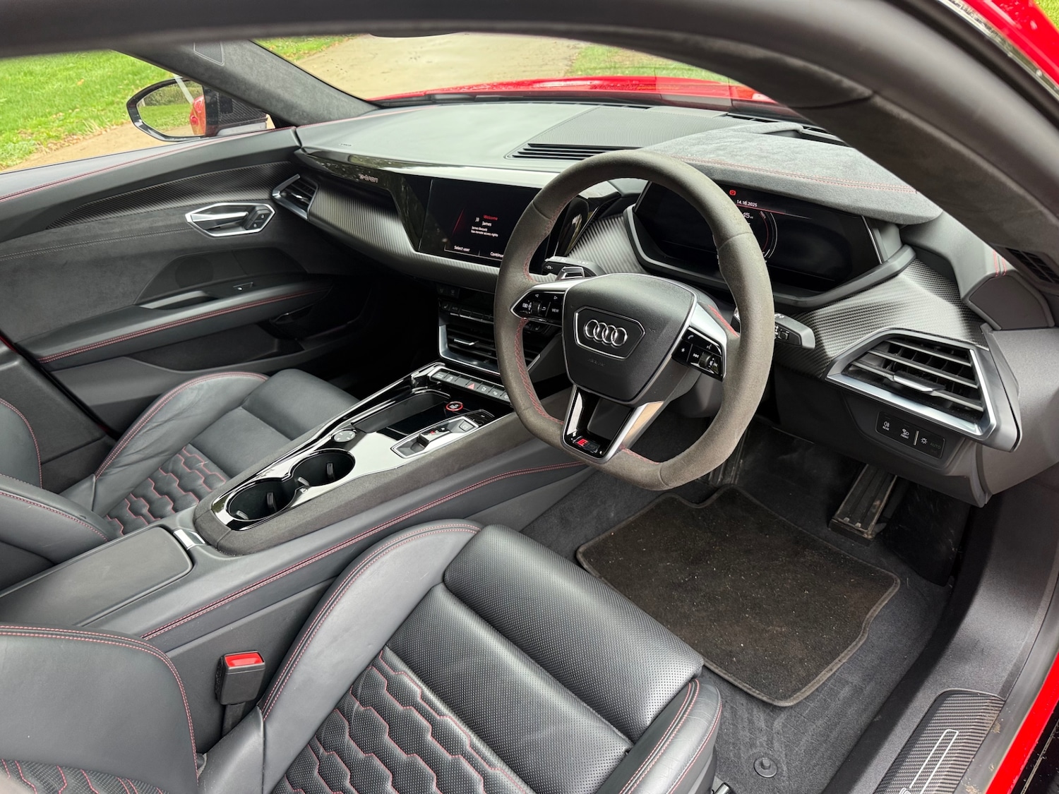 Used Audi RS e-tron GT 2023 for sale - 76268696: Photo 20