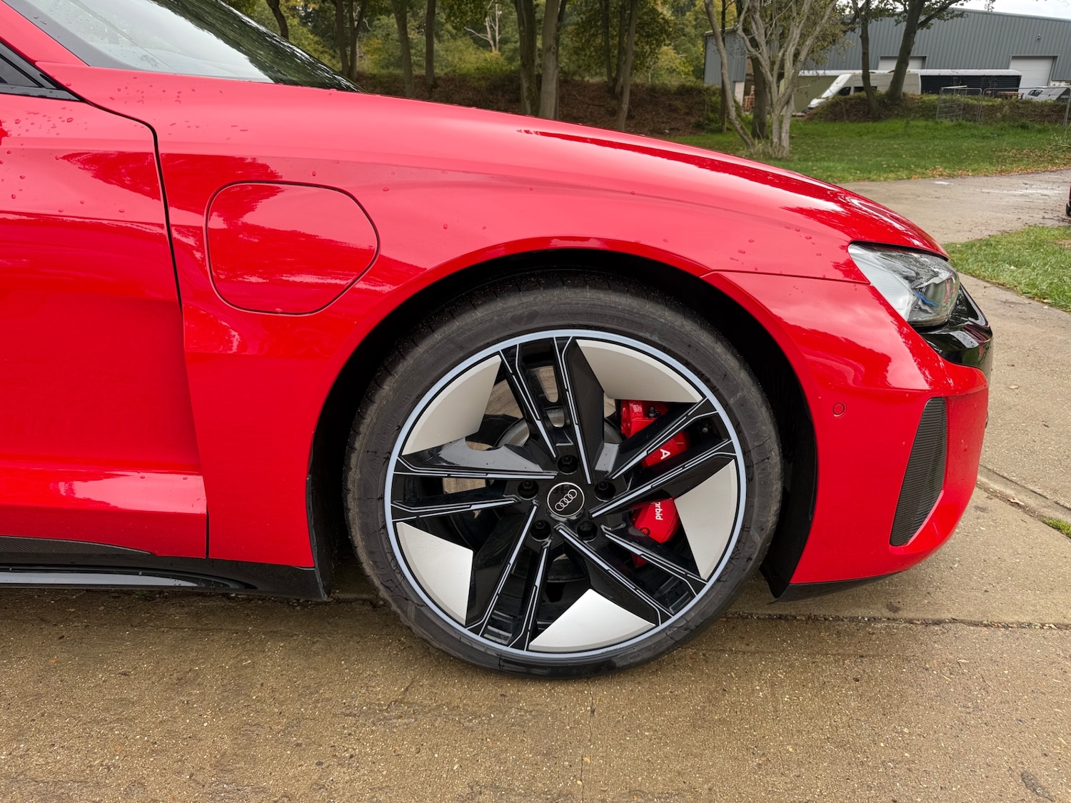 Used Audi RS e-tron GT 2023 for sale - 76268696: Photo 9