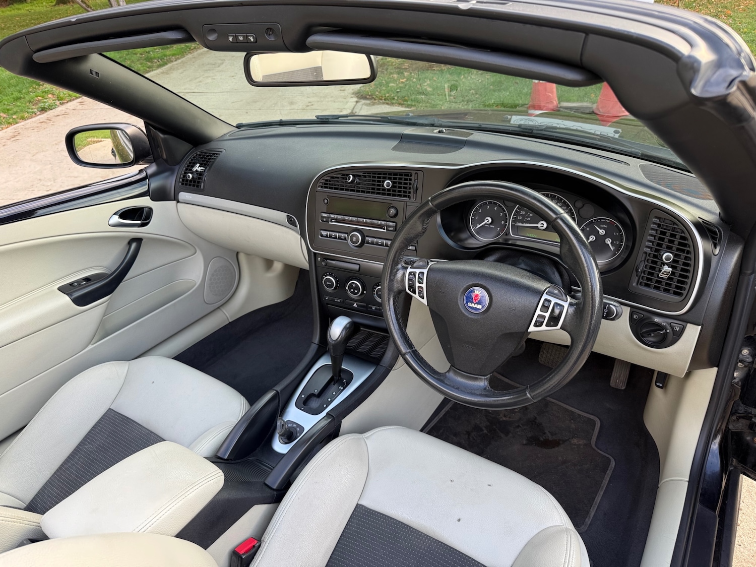 Used Saab 9-3 2010 for sale - 76344805: Photo 26