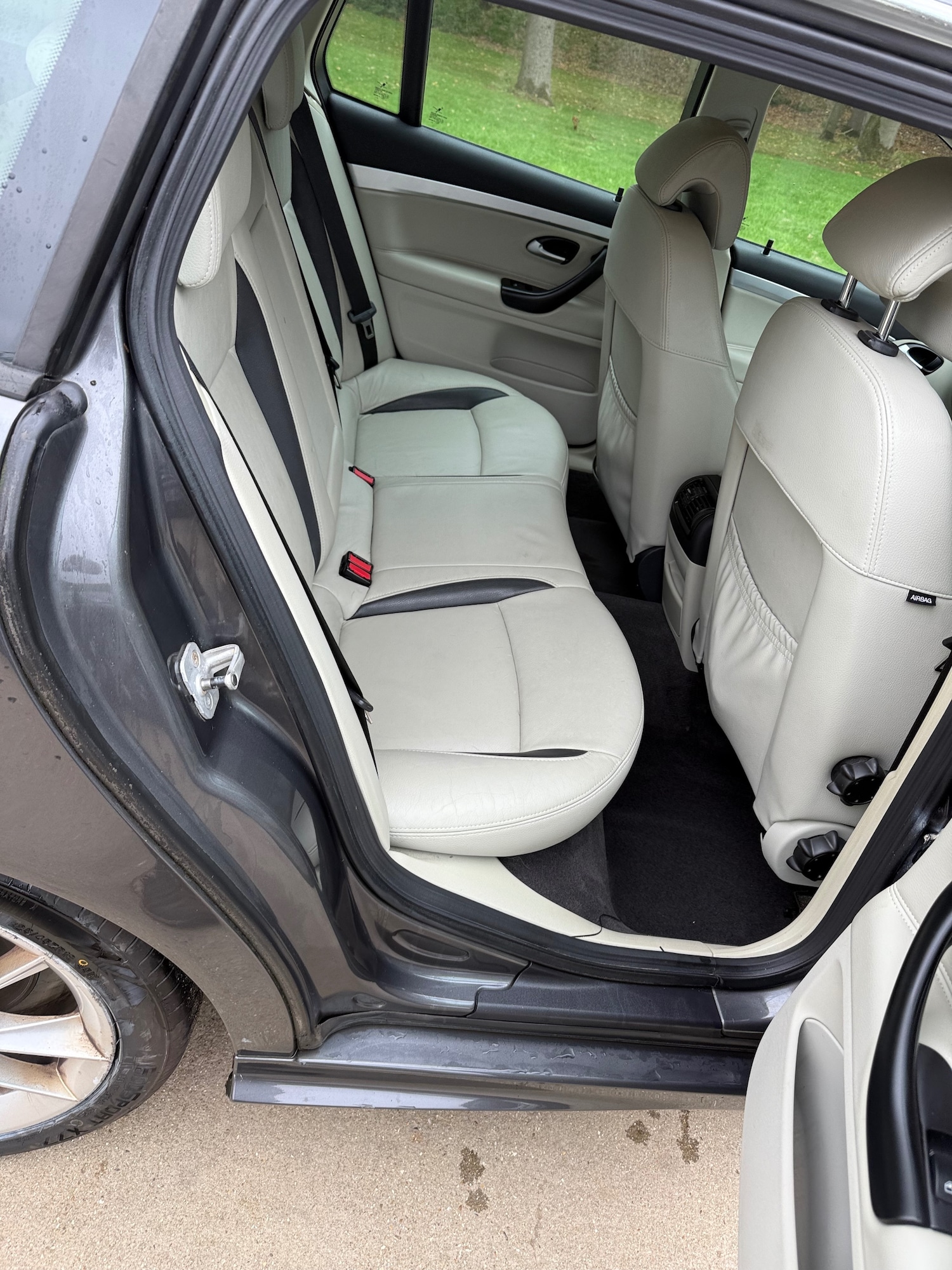 Used Saab 9-3 2012 for sale - 76257590: Photo 16