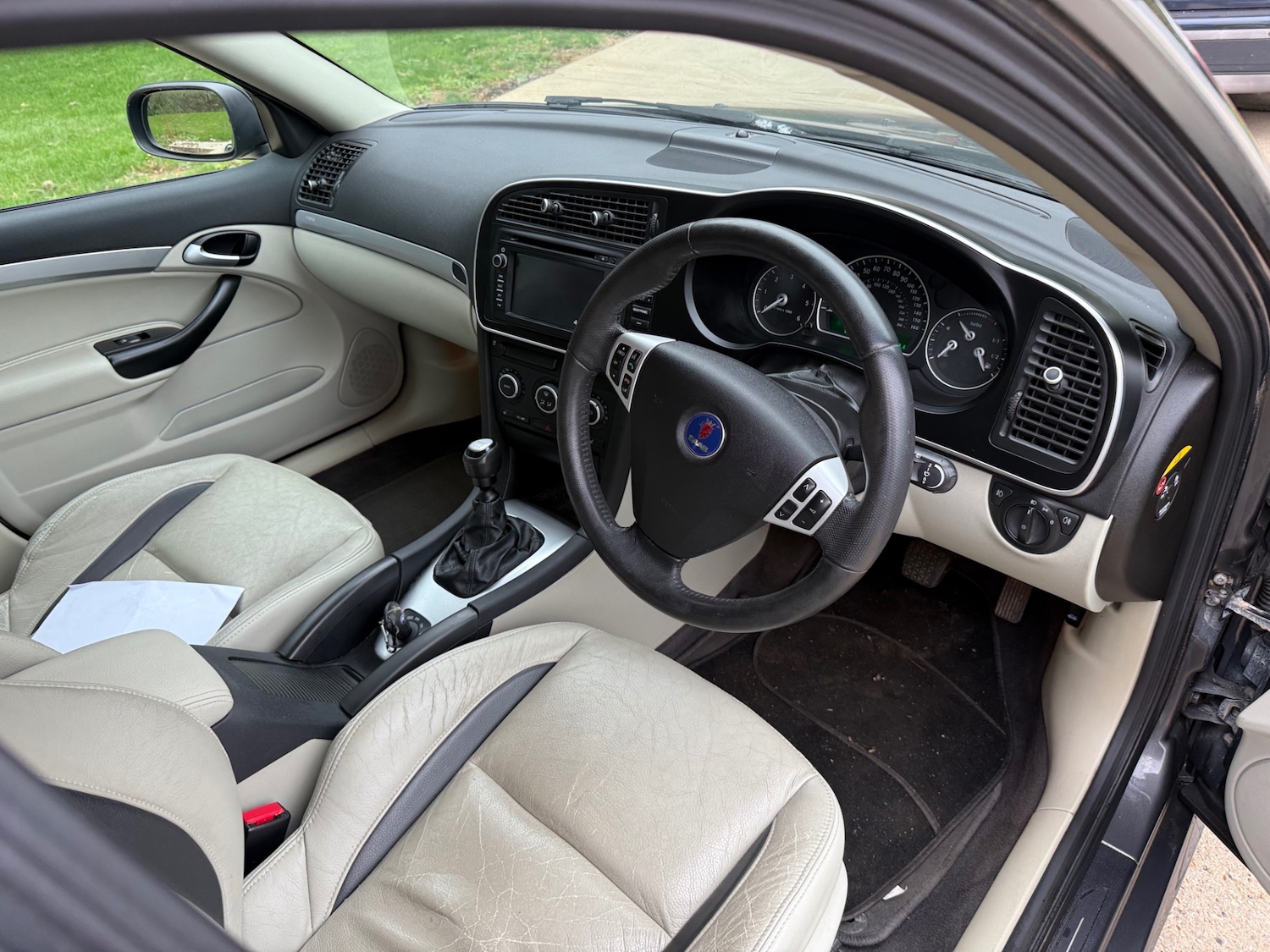 Used Saab 9-3 2012 for sale - 76257590: Photo 9