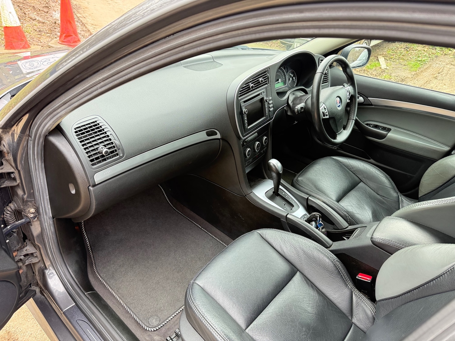 Used Saab 9-3 2009 for sale - 77337704: Photo 28