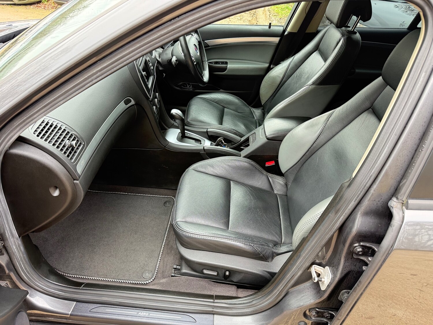 Used Saab 9-3 2009 for sale - 77337704: Photo 29