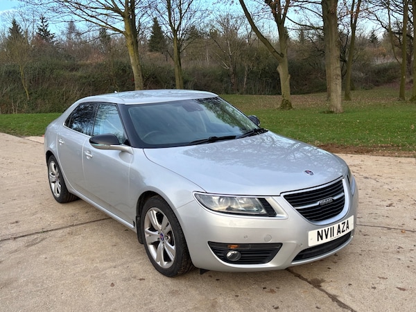 Used Saab 9-5 2011 for sale - 73116295: Photo 1