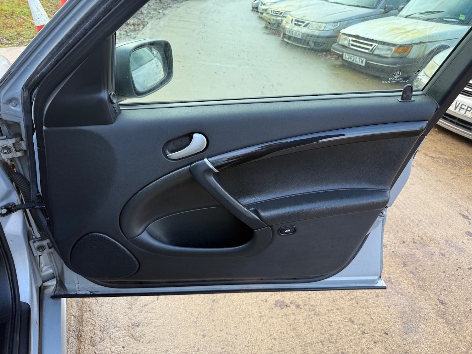 Used Saab 9-5 2009 for sale - 77398873: Photo 22