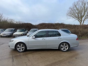 Used Saab 9-5 2009 for sale - 77398873: Photo