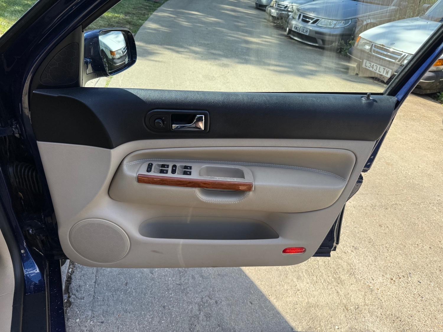 Vehicle 25