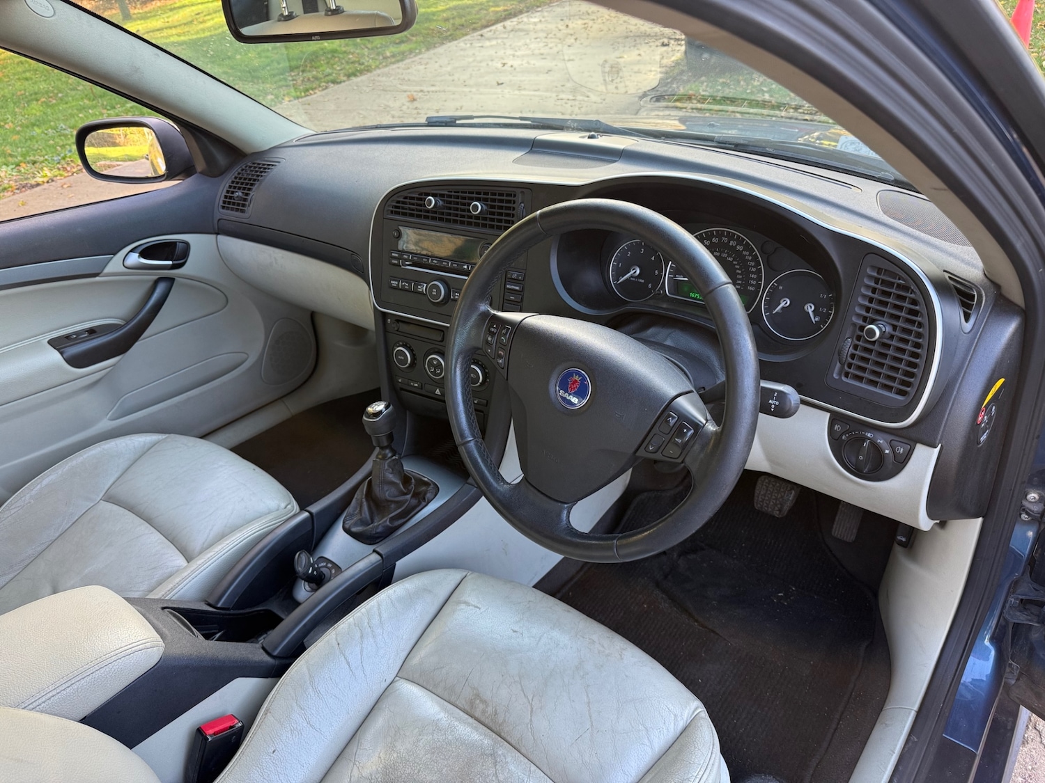 Used Saab 9-3 2010 for sale - 77165811: Photo 7