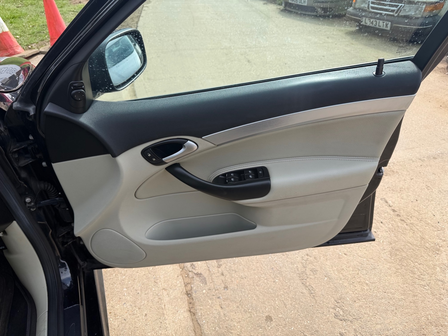 Used Saab 9-3 2008 for sale - 77992023: Photo 18