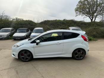 Used Ford Fiesta 2014 for sale - 74415357: Photo