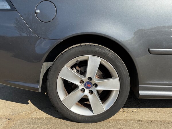 Used Saab 9-3 2010 for sale - 74415798: Photo 15