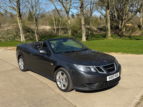 Used Saab 9-3 2010 for sale - 74415798: Photo 1