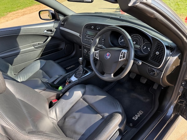 Used Saab 9-3 2010 for sale - 74415798: Photo 23