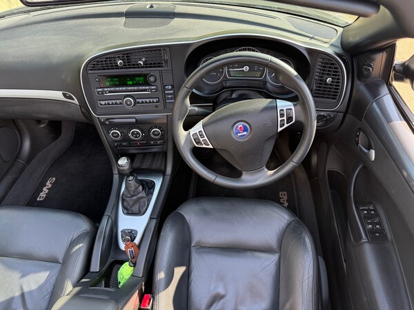 Used Saab 9-3 2010 for sale - 74415798: Photo 27