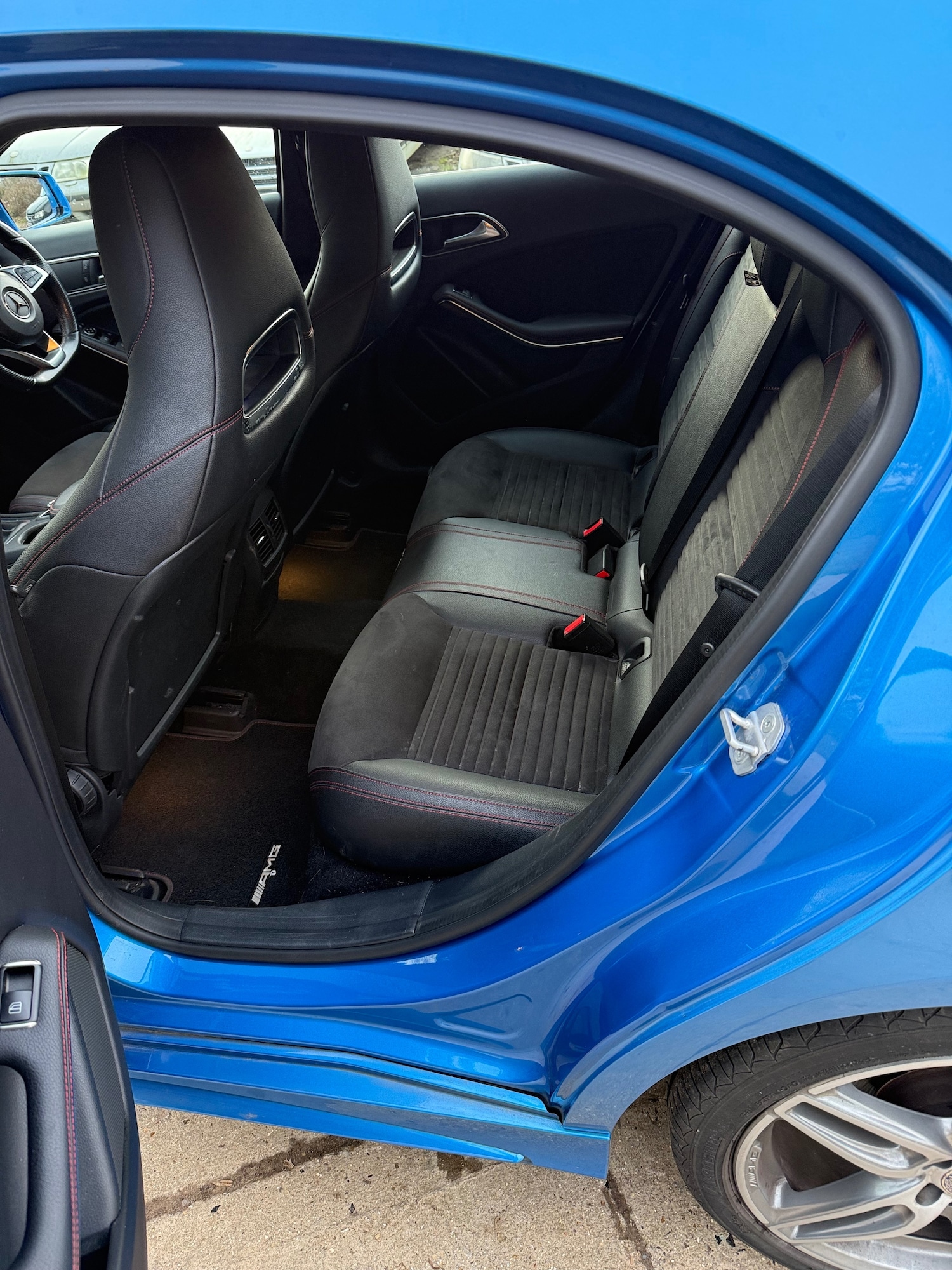 Used Mercedes-Benz A-Class 2017 for sale - 77601986: Photo 17