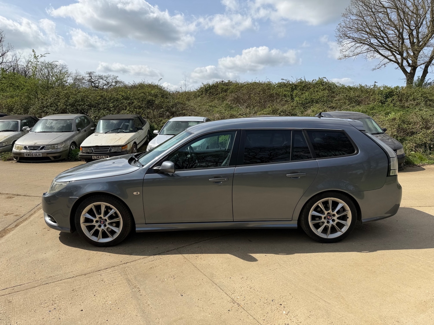 Used Saab 9-3 2008 for sale - 78213727: Photo 4