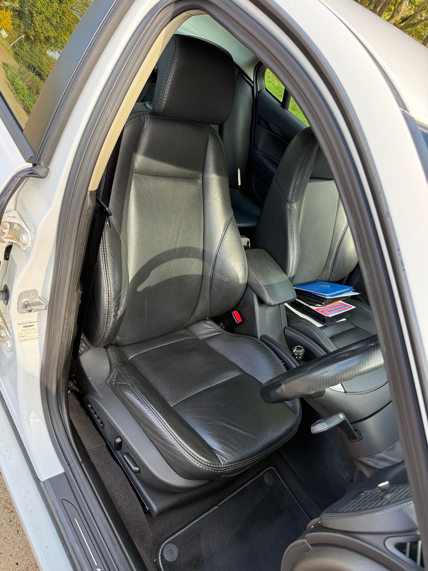 Used Saab 9-3 2010 for sale - 76924729: Photo 10