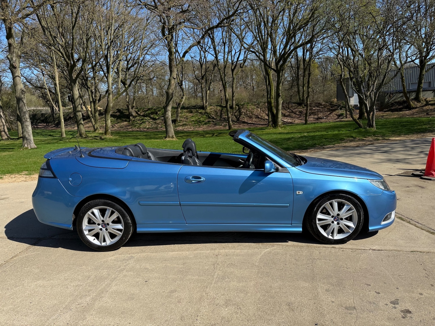 Used Saab 9-3 2009 for sale - 74286224: Photo 8