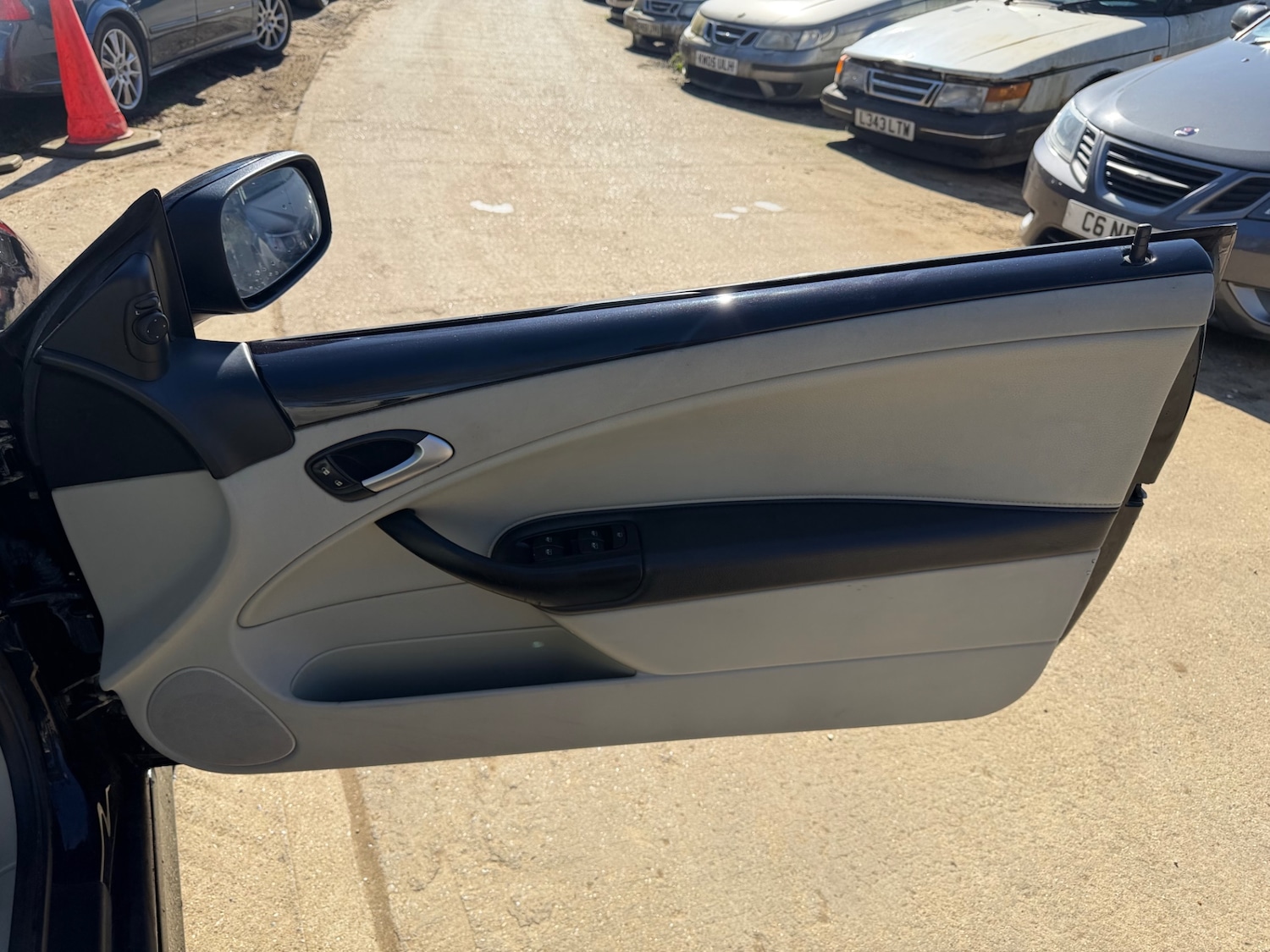 Used Saab 9-3 2007 for sale - 77992045: Photo 25