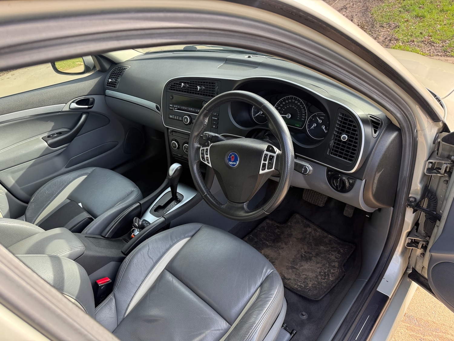 Used Saab 9-3 2007 for sale - 77636324: Photo 9