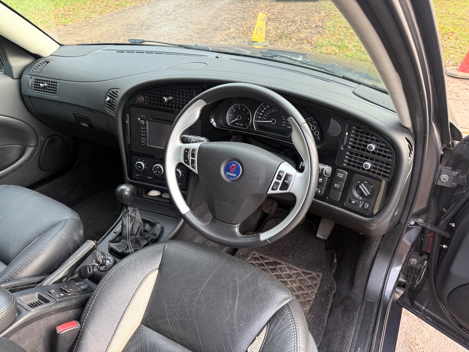 Used Saab 9-5 2009 for sale - 76924710: Photo 10