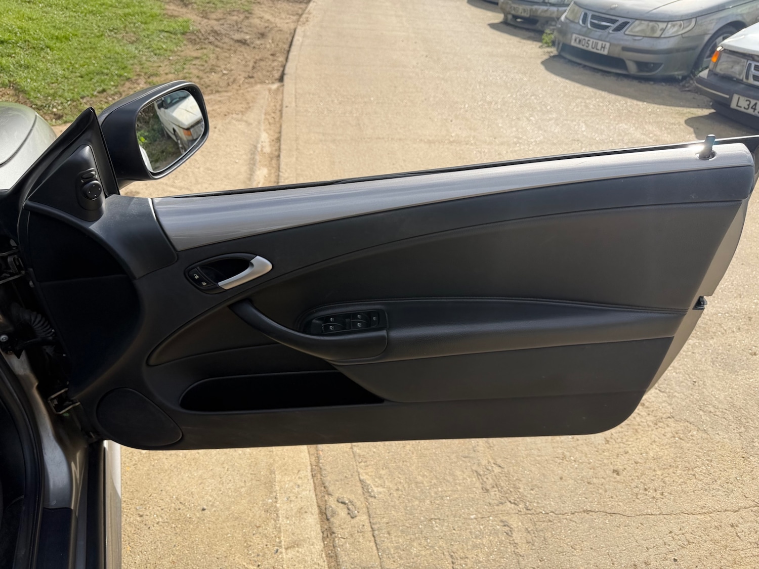 Used Saab 9-3 2008 for sale - 78025094: Photo 25