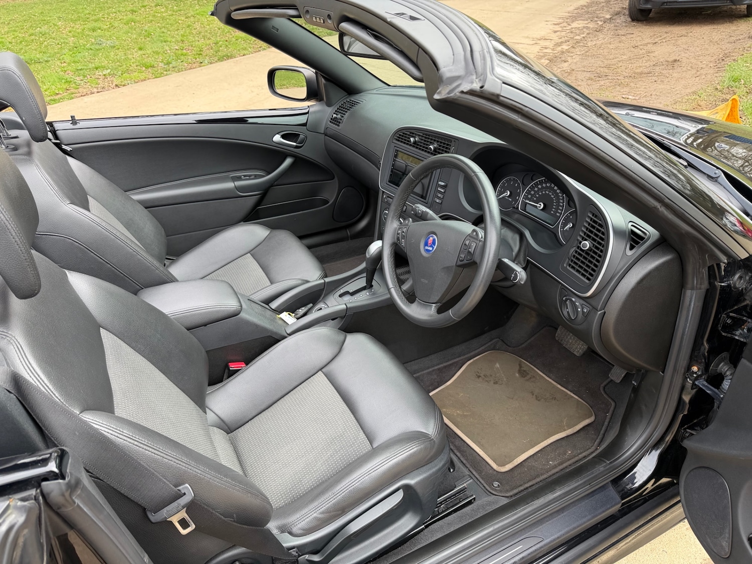 Used Saab 9-3 2009 for sale - 77902037: Photo 13