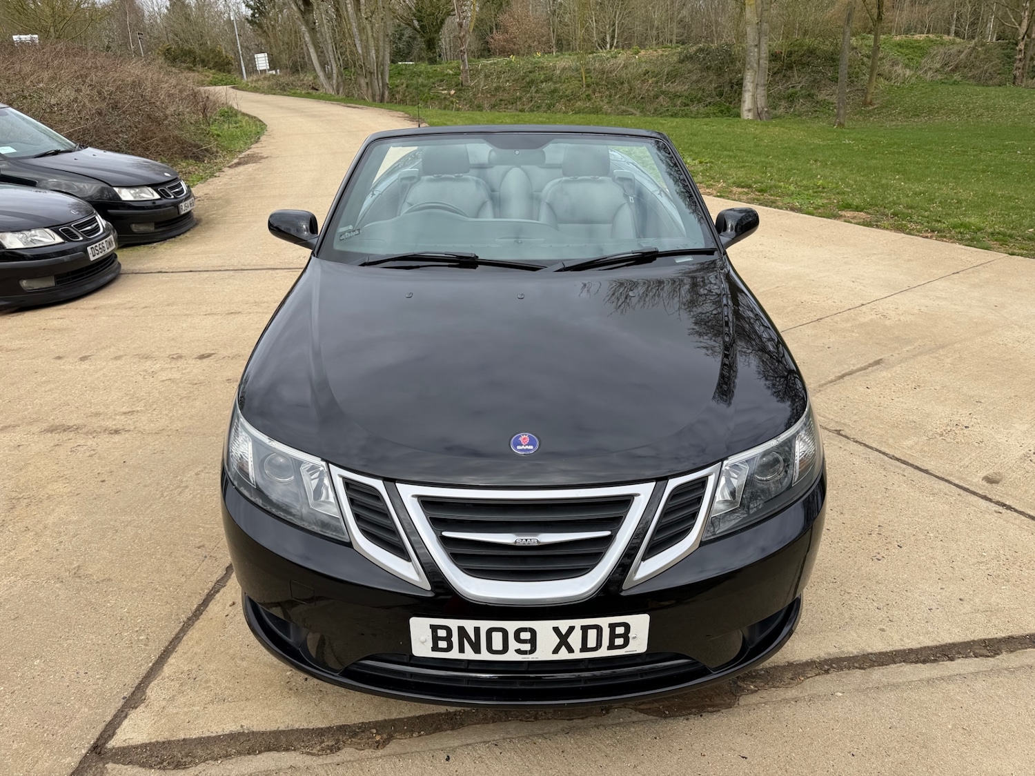 Used Saab 9-3 2009 for sale - 77902037: Photo 2