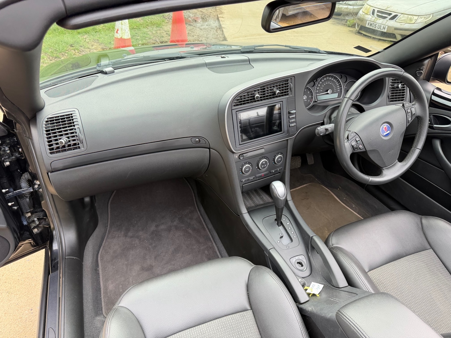 Used Saab 9-3 2009 for sale - 77902037: Photo 37