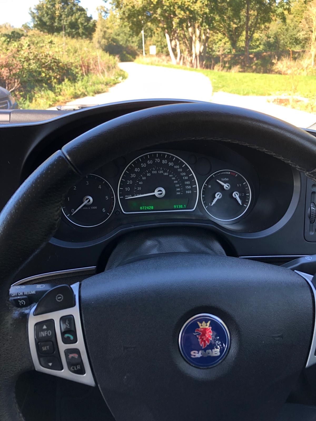 Used Saab 9-3 2010 for sale - 76047706: Photo 16