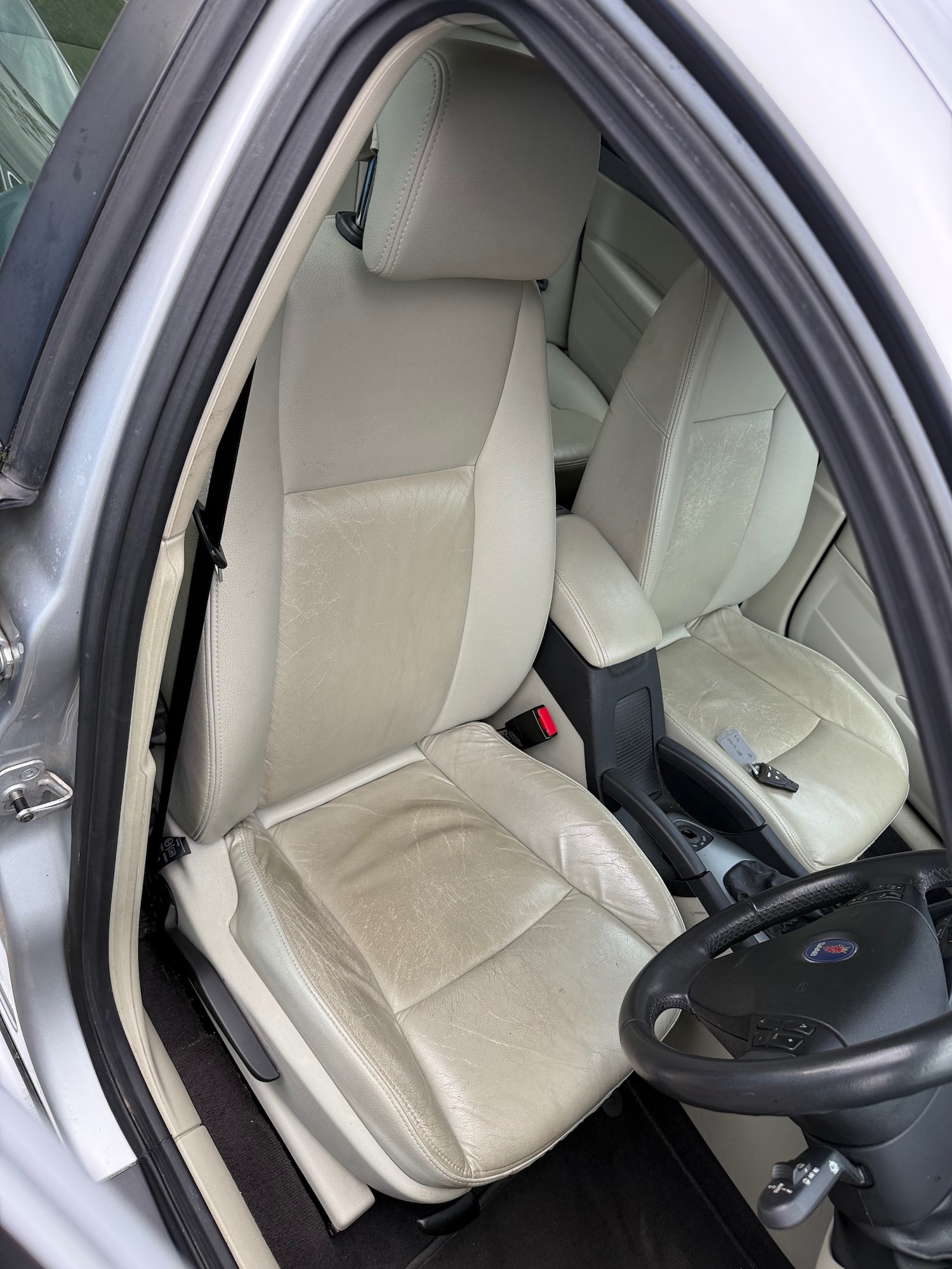 Used Saab 9-3 2012 for sale - 76379677: Photo 10