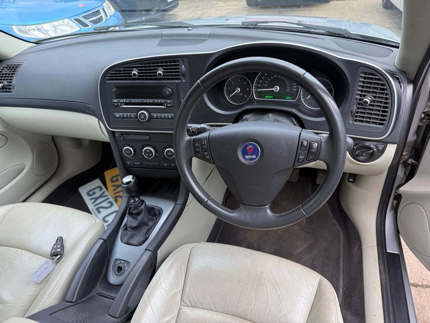 Used Saab 9-3 2012 for sale - 76379677: Photo 5