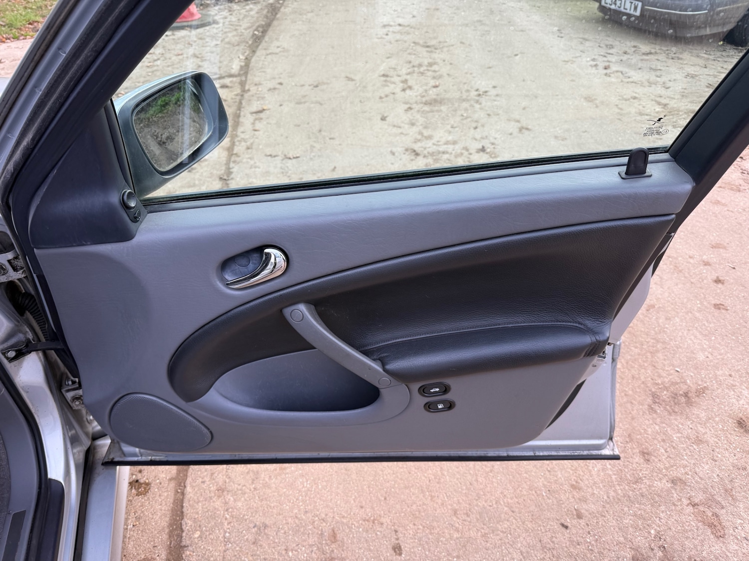 Used Saab 9-5 2002 for sale - 77083882: Photo 16