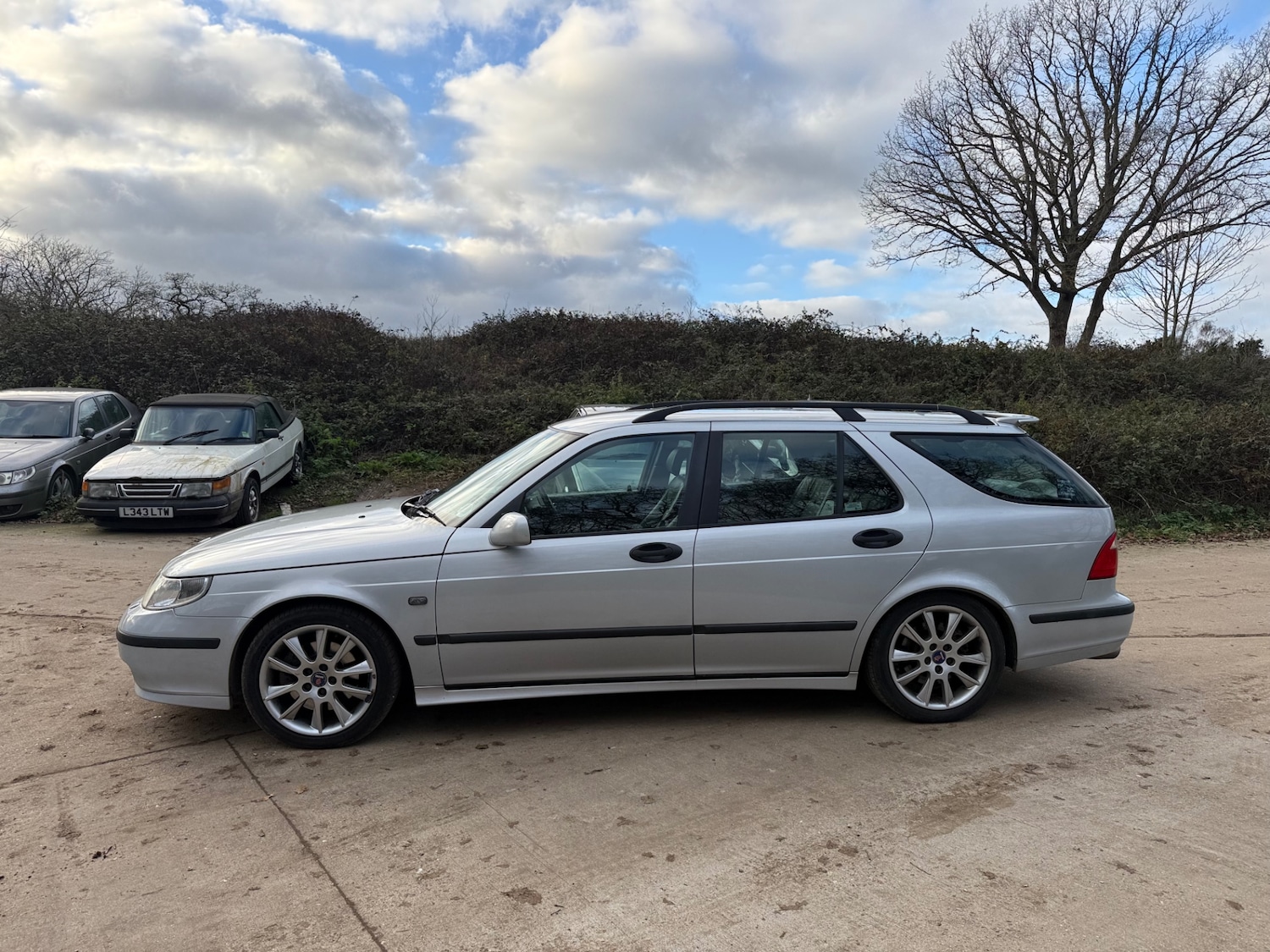 Used Saab 9-5 2002 for sale - 77083882: Photo 4