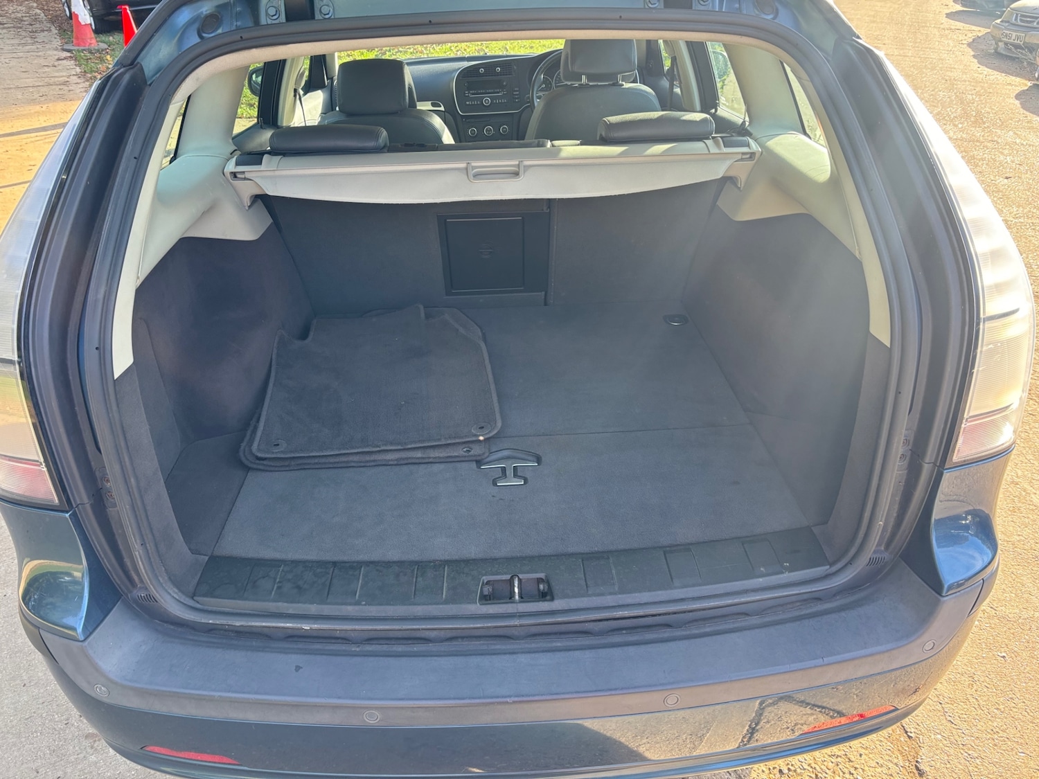 Vehicle 22